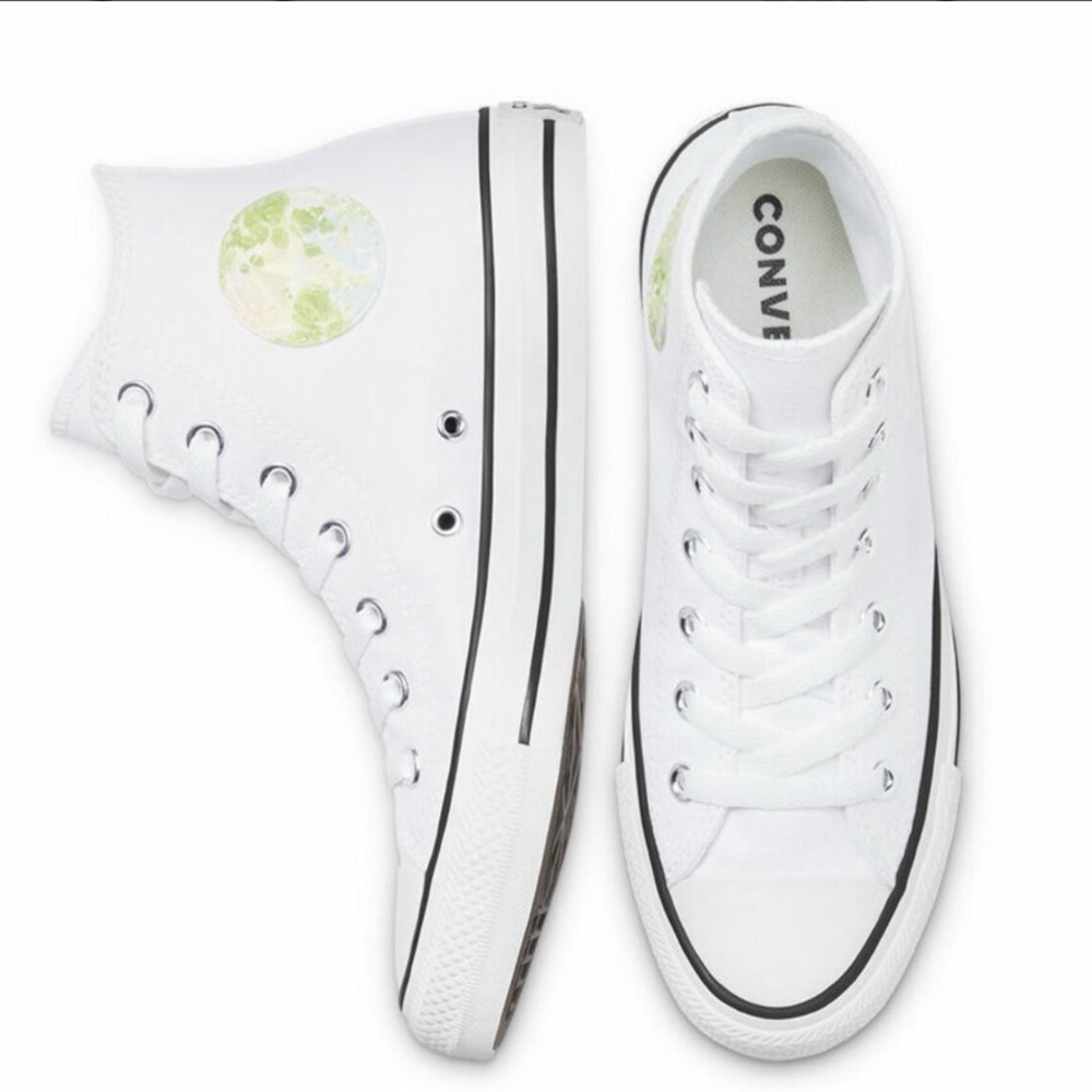 Converse Chuck Taylor All Star Summer Fest Patch Sneaker EUC